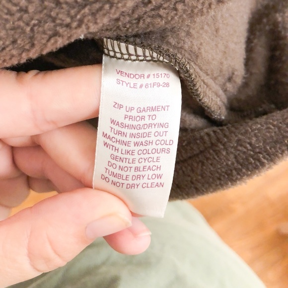 Embroidered Northern Reflections Fleece Zip - Picture 5 of 9